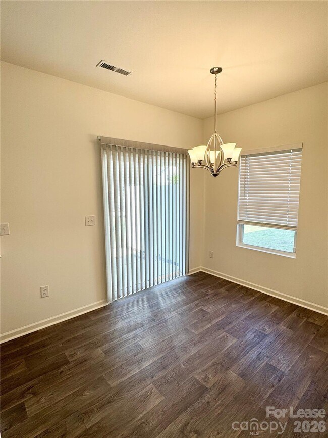 Building Photo - 13929 Clayborn St