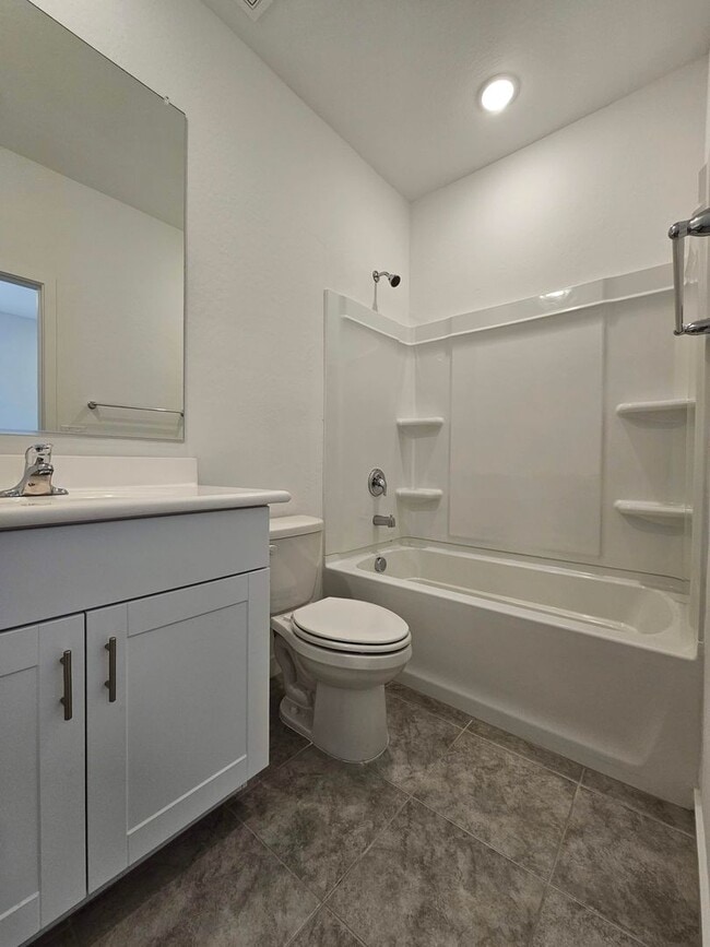 Building Photo - 3 BEDROOM 2 BATH NEW BUILD  AVAILABE NOW MOVE IN SPECIAL OAC