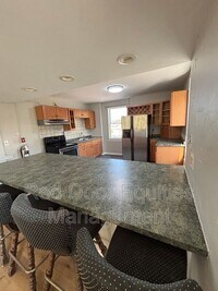 Building Photo - 123 N Broad St