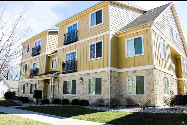 Building Photo - 901 Kearney St