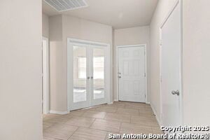 Building Photo - 161 Sambar Main