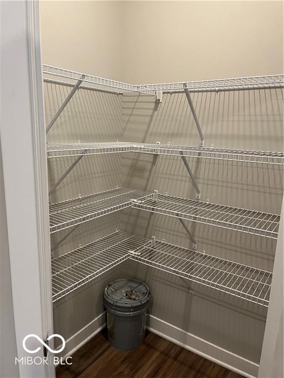 Building Photo - 2052 Rowena Ln