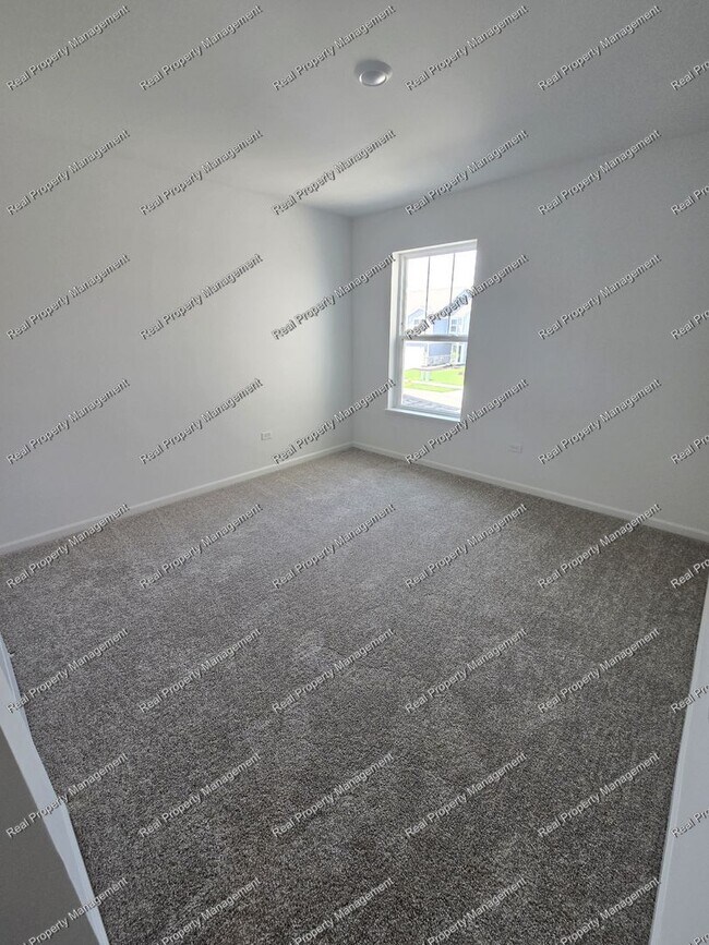 Building Photo - New Construction 3 Bedroom Townhome