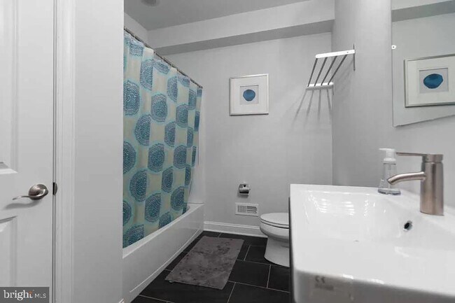 Building Photo - 2628 Ritter St