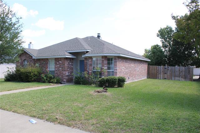 Building Photo - 7214 Maplewood Dr
