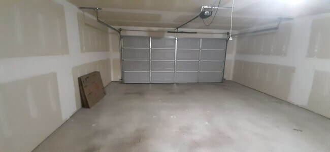 Building Photo - 26 Dunnaway Dr