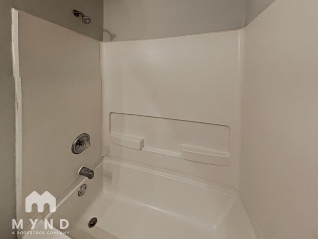 Building Photo - 3493 Riverview Chase Way