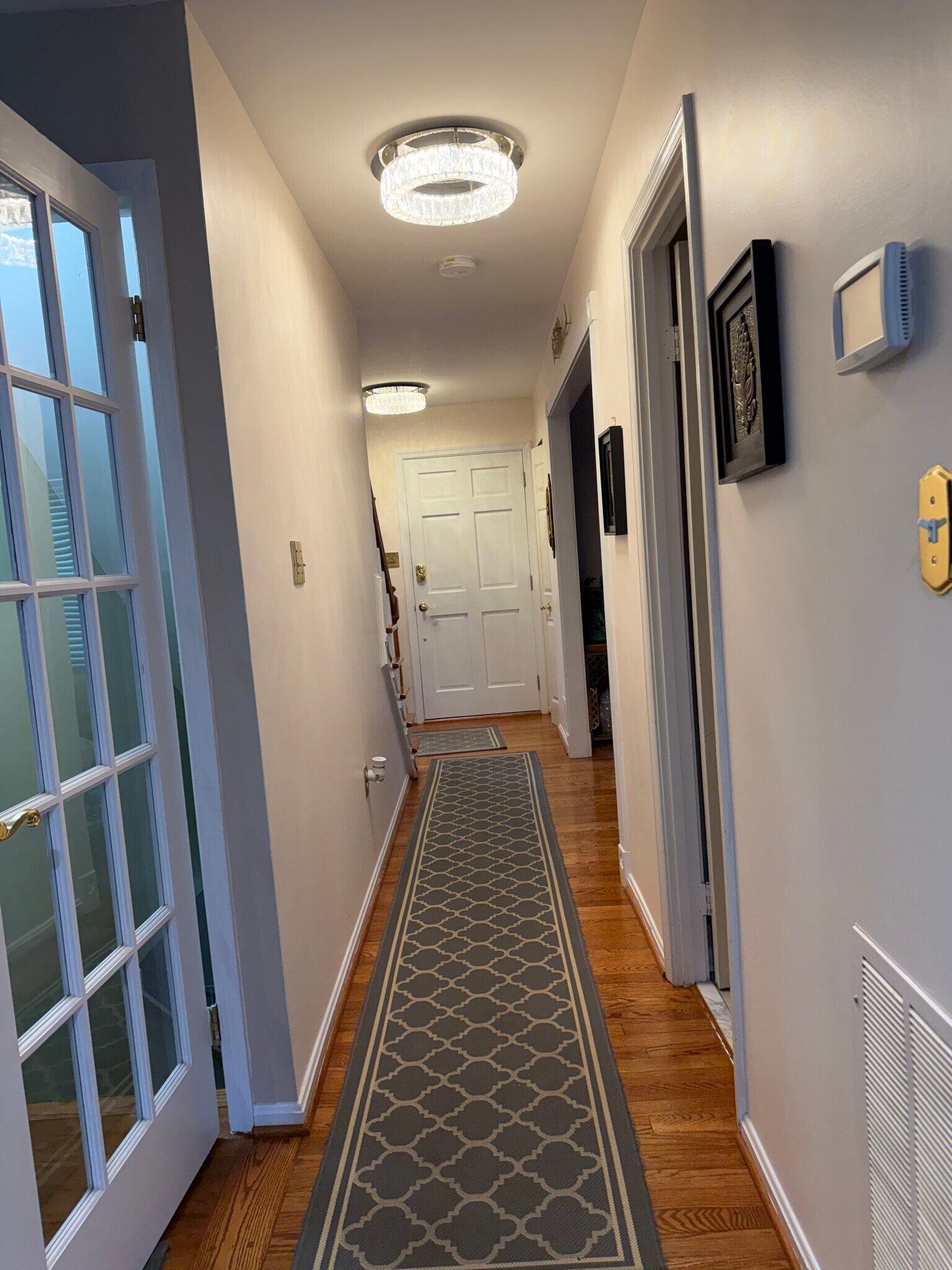 Building Photo - 8715 Shadowlake Way