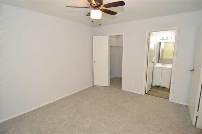 Building Photo - 1400 Gandy Blvd N