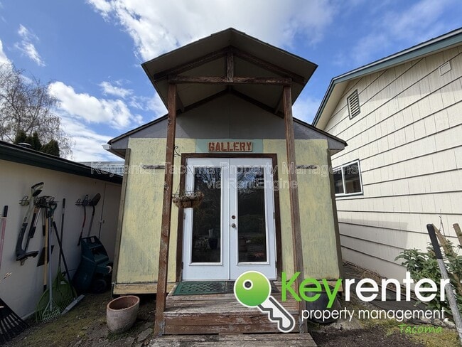 Building Photo - 4902 N 16th St