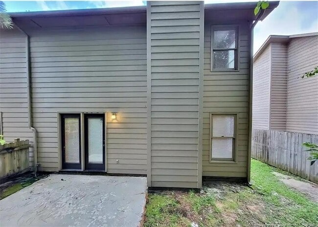 Building Photo - 5532 Robmont Dr