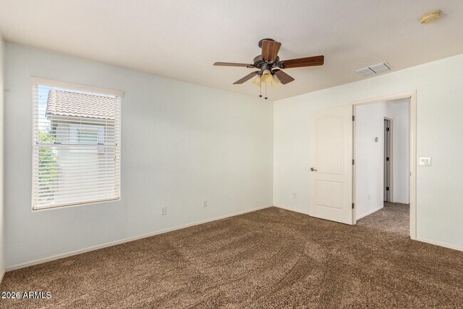 Building Photo - 4334 E Carla Vista Dr