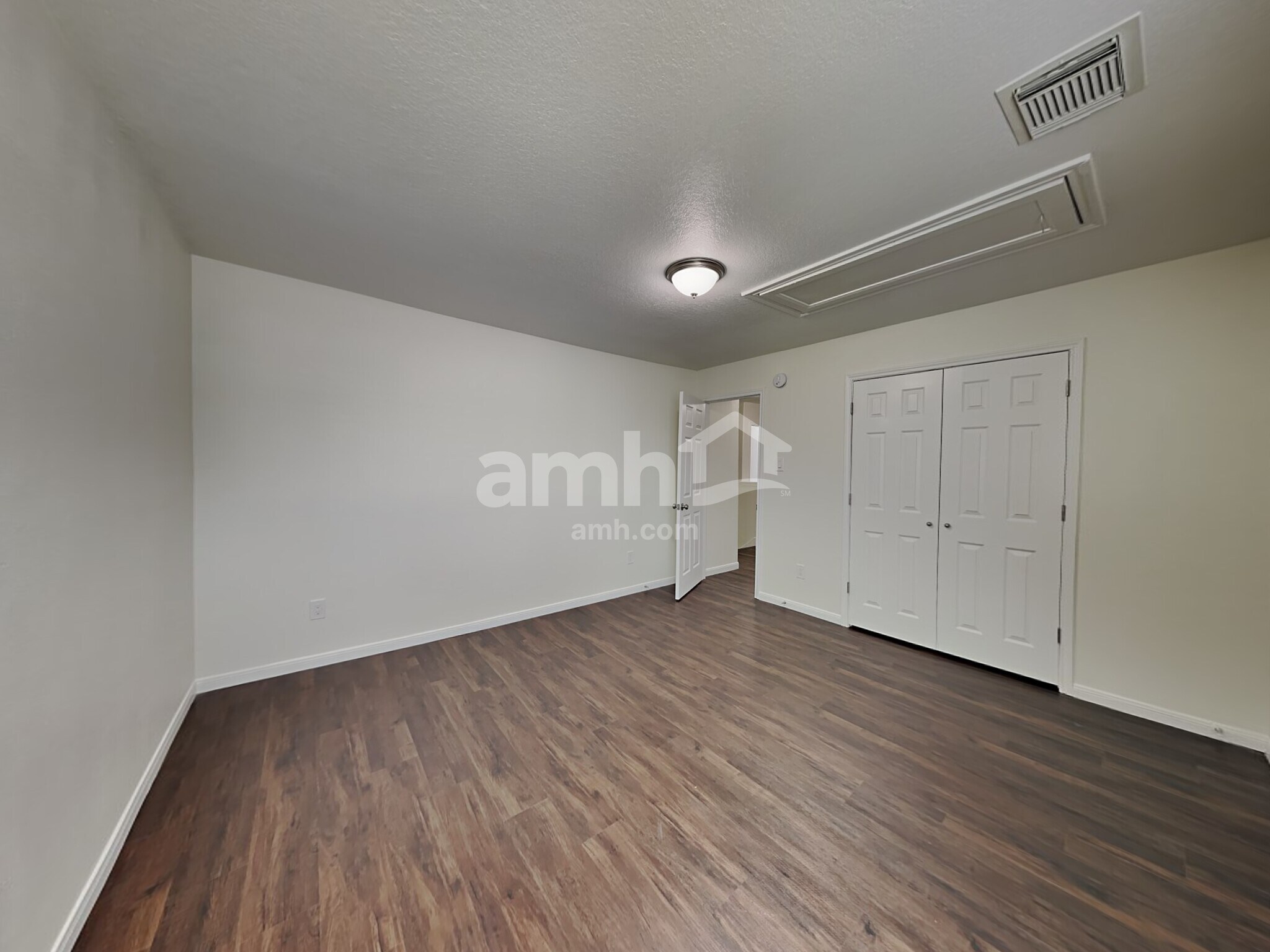 Building Photo - 31702 Regal Park Ct