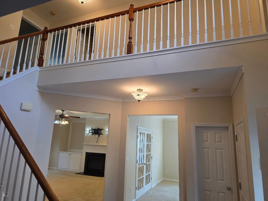 Building Photo - 2143 Somerset Pl SE