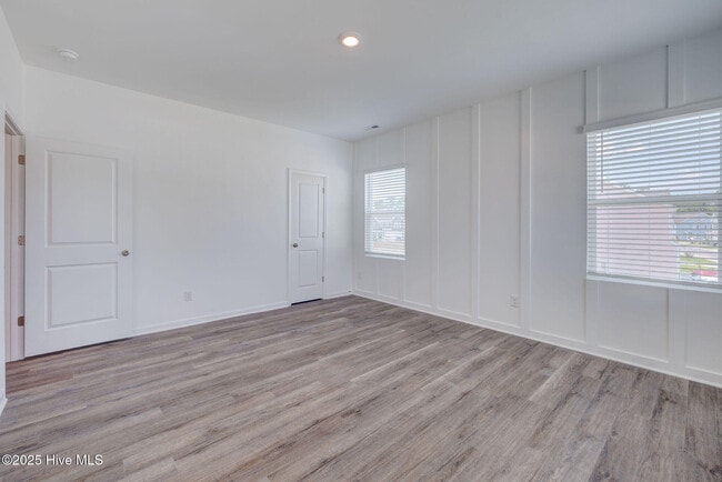 Building Photo - 7110 Fisk Dr