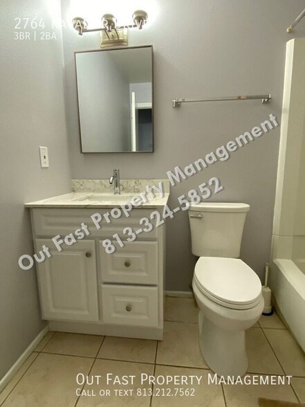 Building Photo - 2764 Kavalier Dr