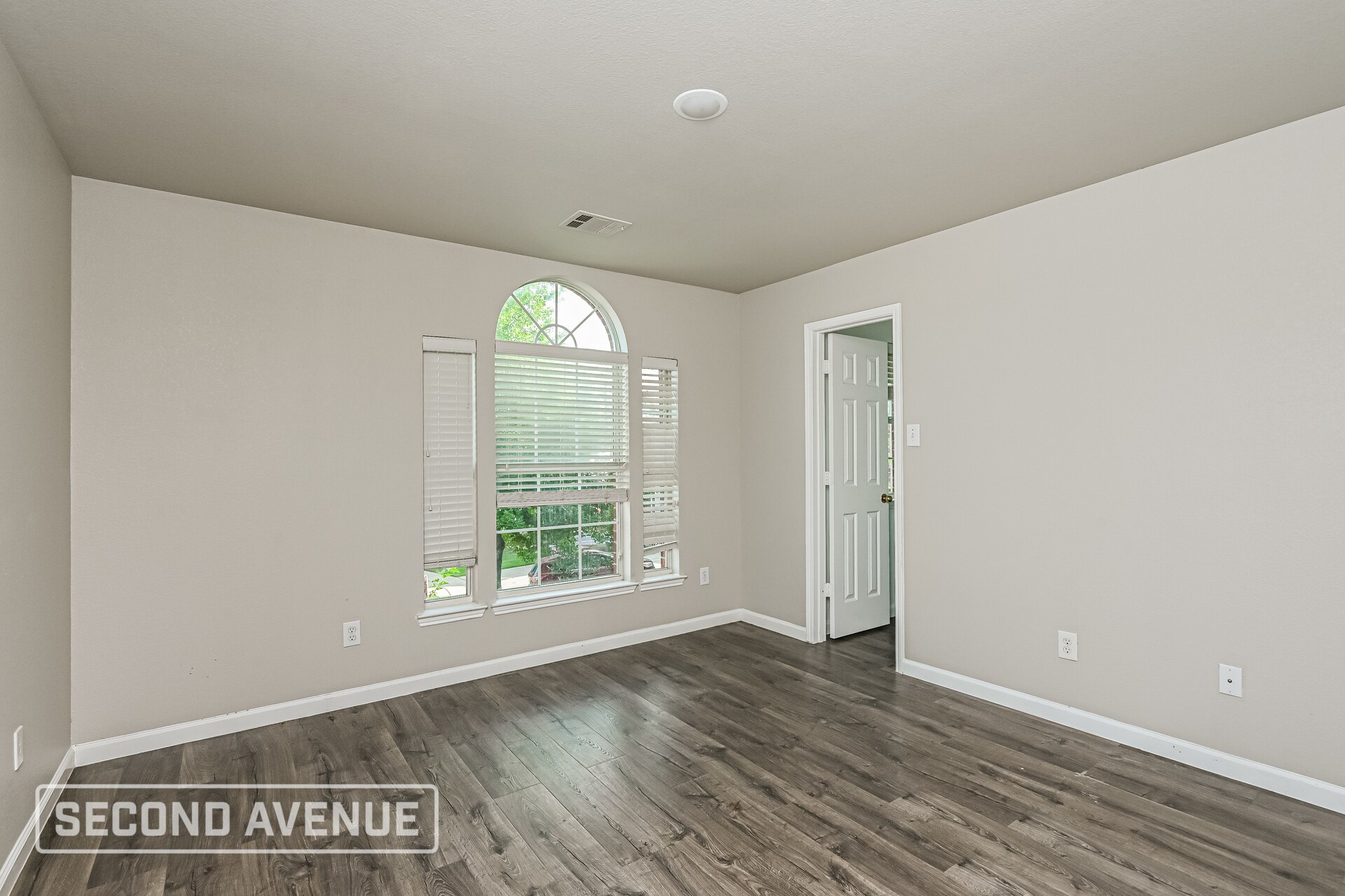 Building Photo - 5313 Hayloft Ct