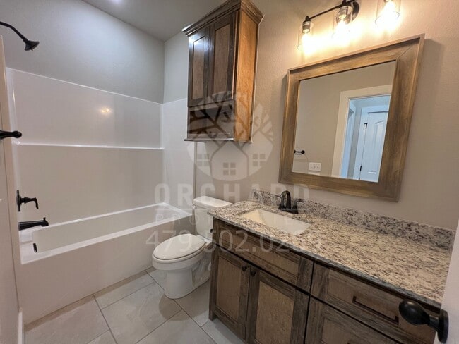 Building Photo - Single Family Home - Stunning Huntley Plan