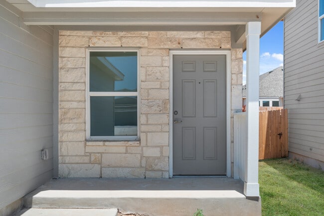 Building Photo - 10231 Asta Trl