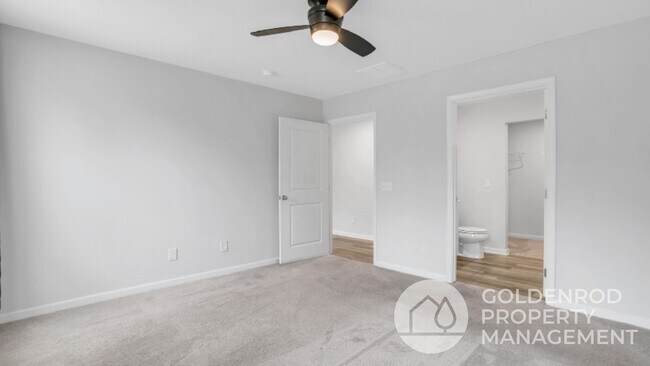 Building Photo - 333 Elwin Ln