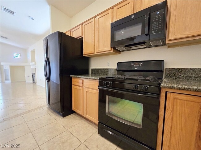 Building Photo - 9726 Tomorrow Ct
