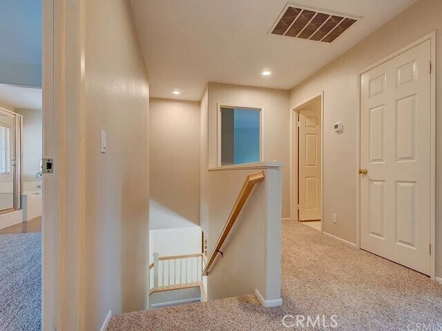 Building Photo - 28 Brookhollow