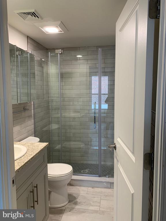 Building Photo - 2311 Spruce St