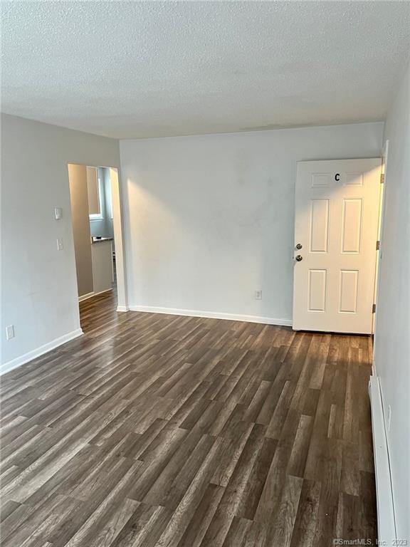 Building Photo - 20 Shagbark Rd