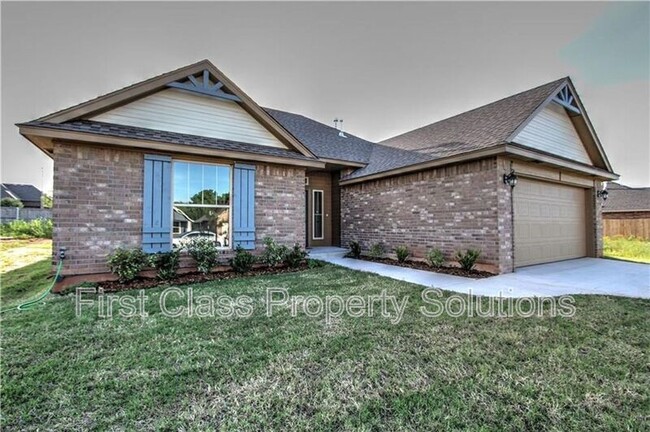 Building Photo - 4005 Brougham Way