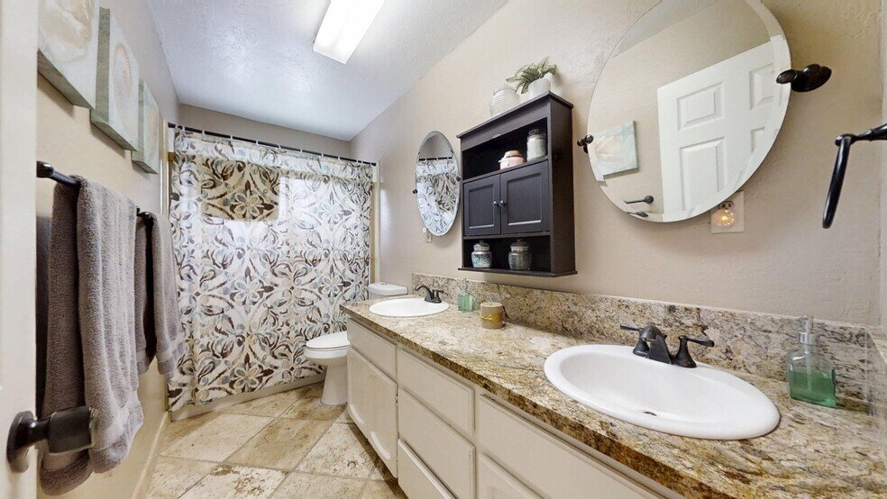 Building Photo - 2956 Treen Ct