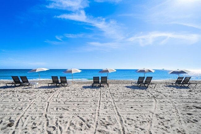 Building Photo - 2200 N Ocean Blvd