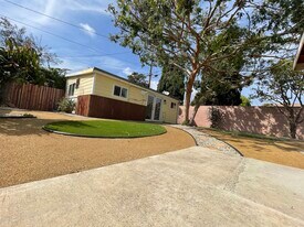 Building Photo - 5013 W 142nd St