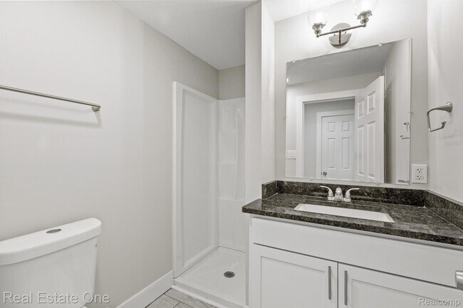 Building Photo - 2282 Belvidere St