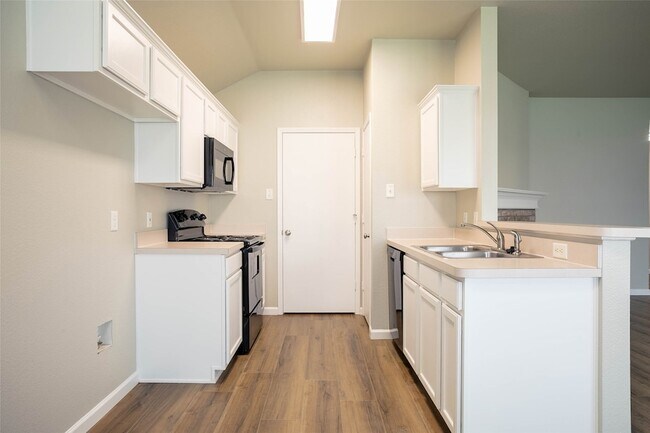 Building Photo - 10500 Aransas Dr