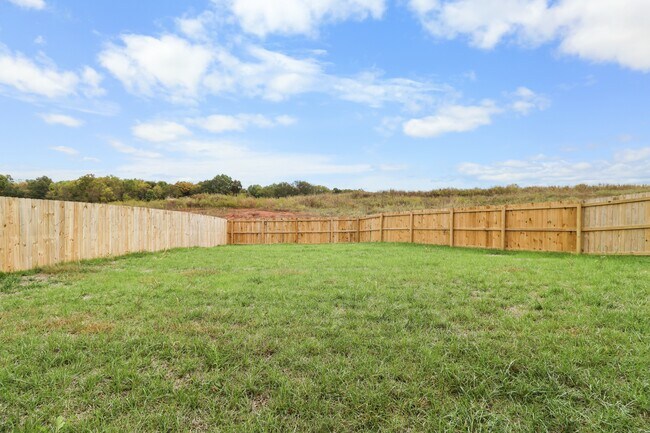 Building Photo - 845 Macon Ln