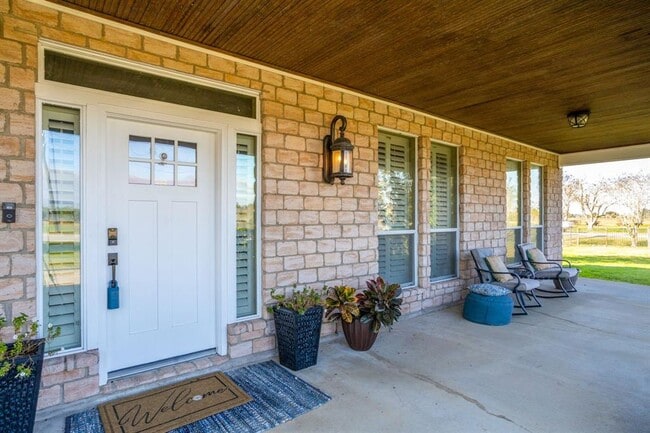 Building Photo - 2963 Settler's Way Dr