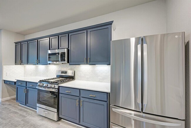 Building Photo - 5408a Baythorne Dr