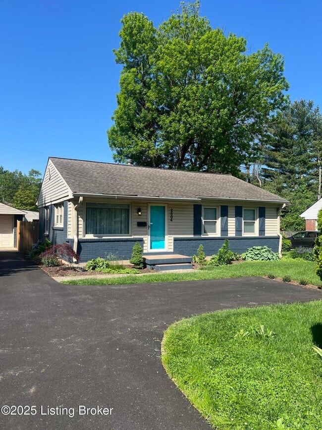 Building Photo - 2504 Browns Ln