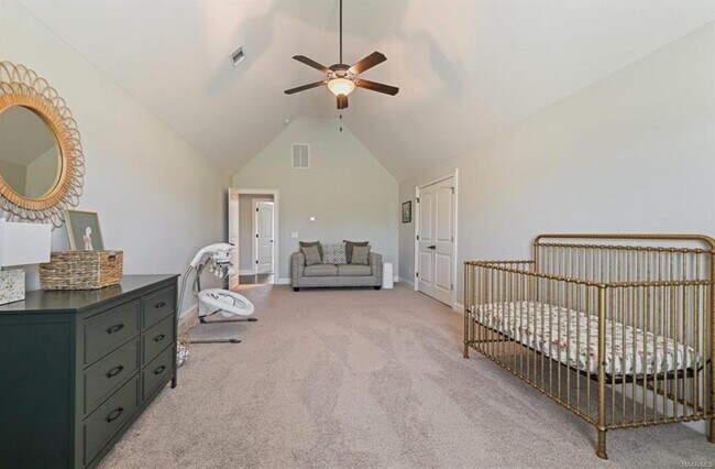 Building Photo - 184 Houston St