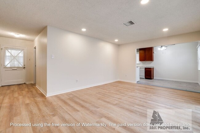 Building Photo - Welcome to your new home!