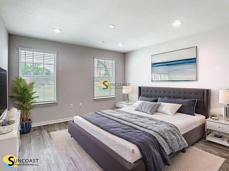 Building Photo - 3821 SW 43rd Ct