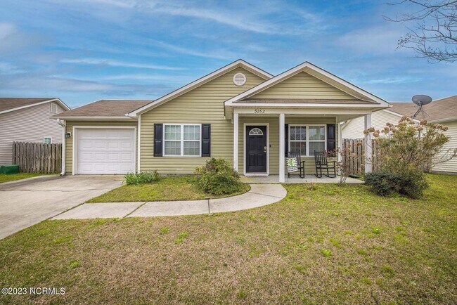 July special!! Move in before August 1 an... - July special!!  Move in before August 1 an...
