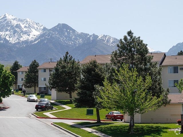 Building Photo - Liberty Heights