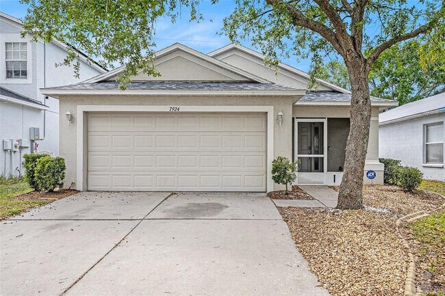 Primary Photo - 7924 Carriage Pointe Dr