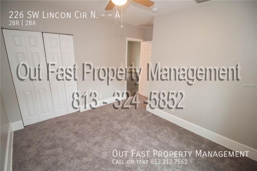 Building Photo - 226 SW Lincoln Cir N