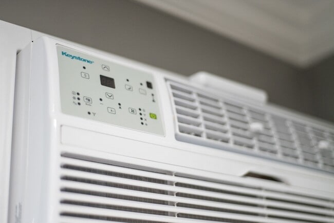 Building Photo - 145 Essex Ave