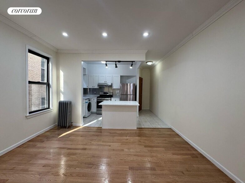 Building Photo - 51-17 Skillman Ave