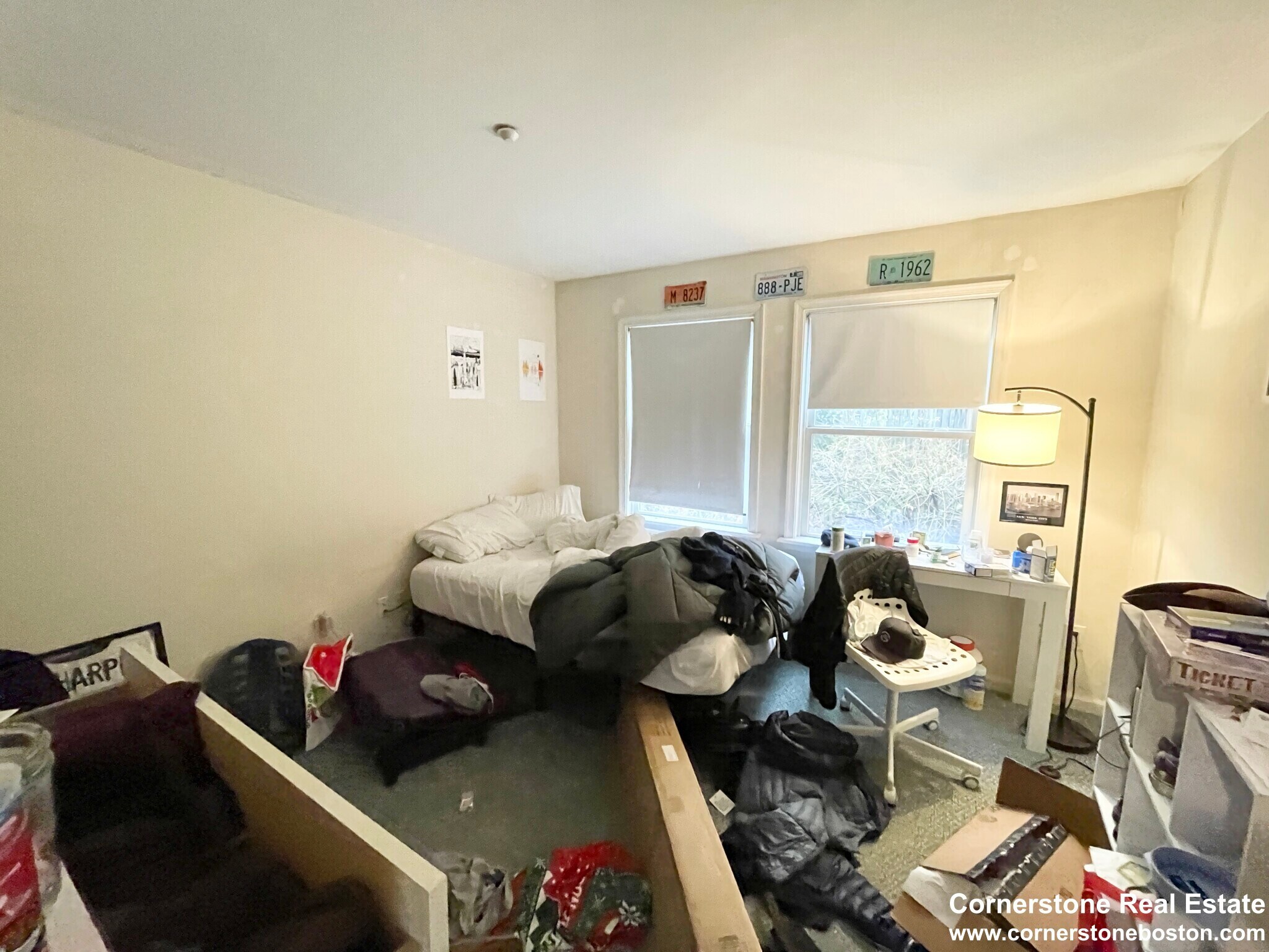 Building Photo - 62 Hillside St