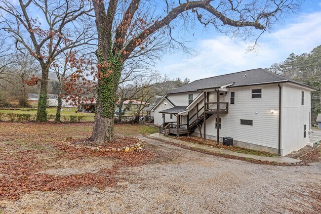 Building Photo - 3118 New York Ave