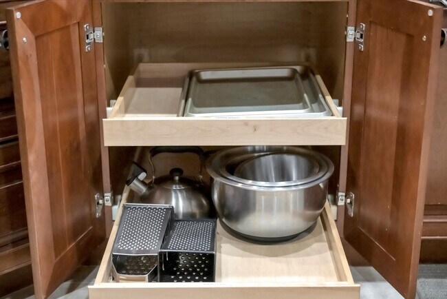 Building Photo - 6406 Gulf Dr